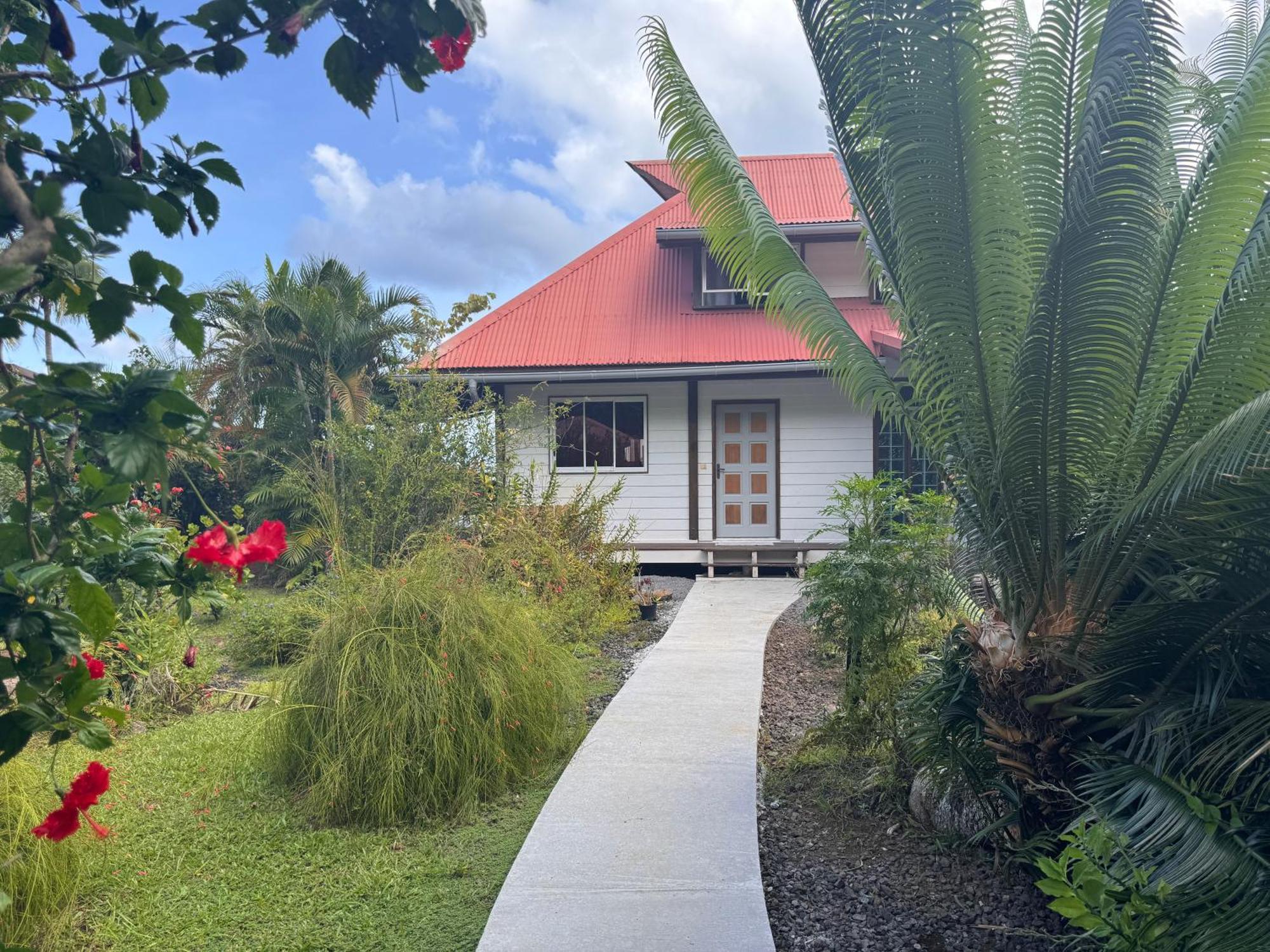 Sofpat Plage Raiatea Taputapuapea Екстер'єр фото